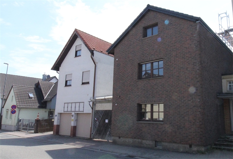 Strassenansicht2 Einfamilienhaus Oberursel (Taunus)